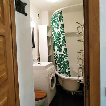 Free Parking Old Town Uzupis Authentic Apartmán *